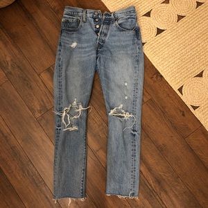 Levi’s 501 Skinny High Waisted Distressed Jeans